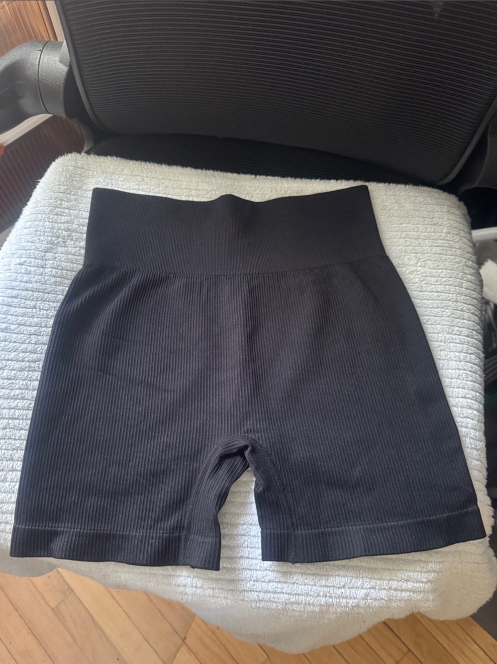 NWOT High-Waist Black Ribbed Women’s Bike Shorts
